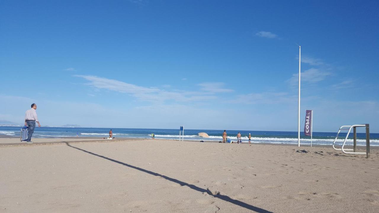 Apartamento A 50 Metros De La Playa Muchavista エル・カンページョ エクステリア 写真